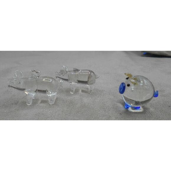 Three Miniature Clear Glass Pig Figurines Art Glass/Ornaments Lot of 3 - Picture 6 of 9